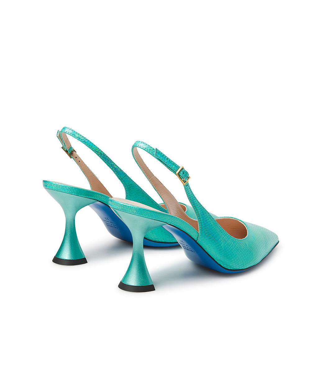STRAPPY FLAT SLINGBACK IN EMERALD GREEN GLOSSY CALFSKIN